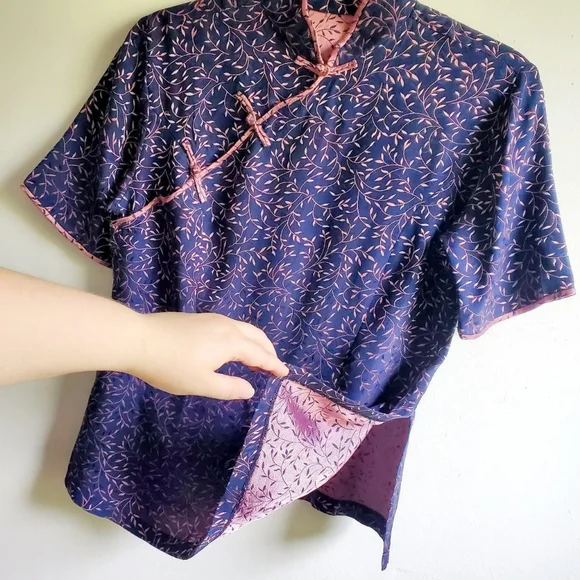 Silk Top - Picture 3 of 4